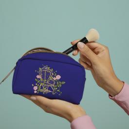Cre8iveSkill's Embroidery Design Gerbera Flower Bag Mockup