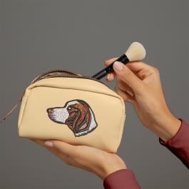 Embroidery Design: Beagle Head Dog Bag Mock Up
