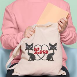 Cat Love Embroidery T-shirt Design For Mockup