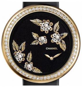 EMBROIDERED WATCH